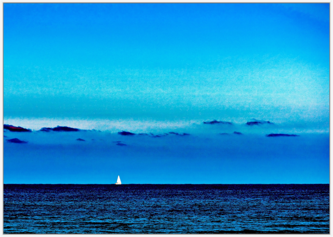 Main image Solo Sailing_framed